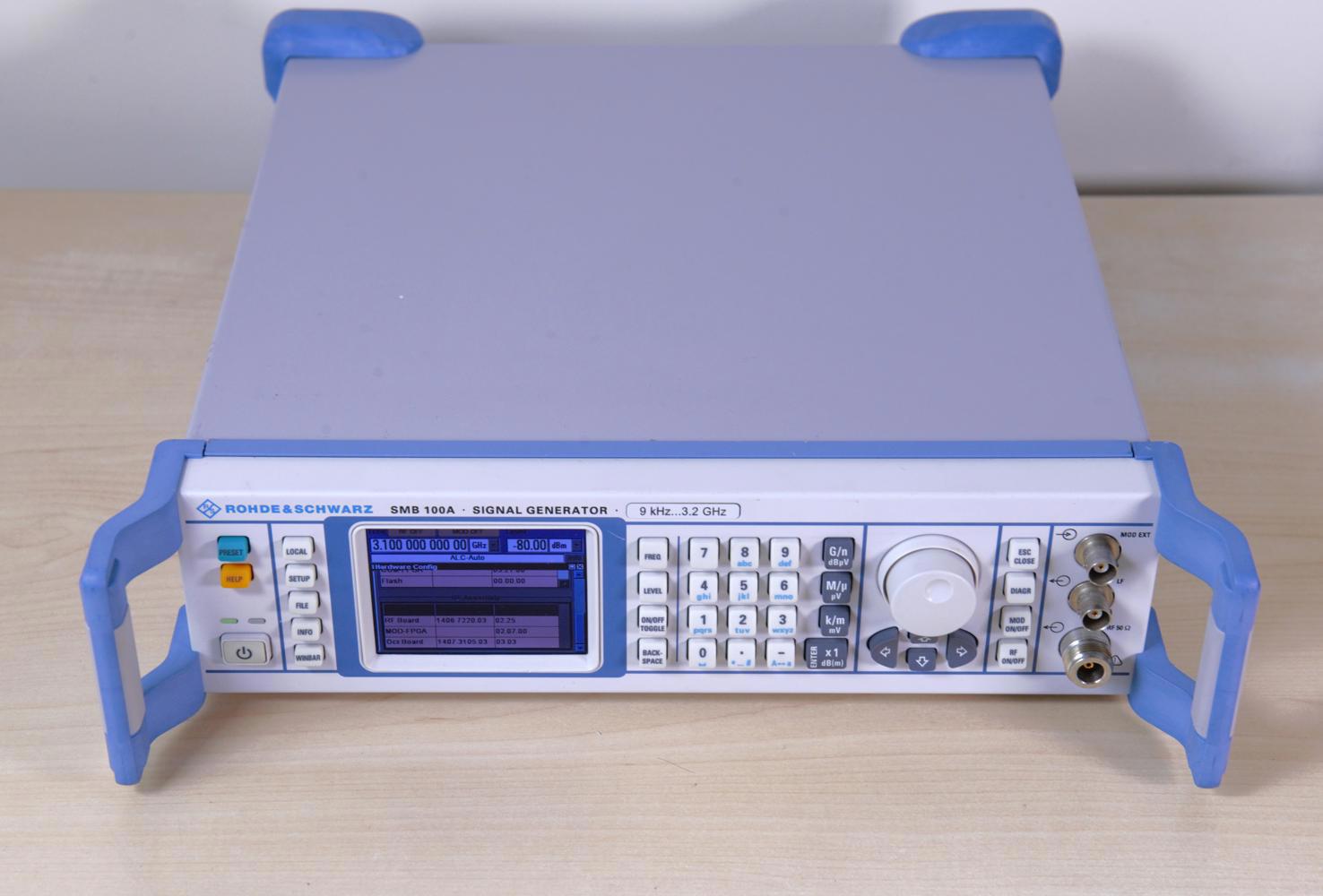 Генератор сигналов Rohde & Schwarz SMB100A
